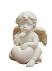Engel sitzend mit Herz 5 cm